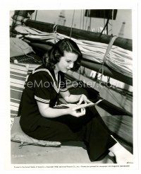 6r164 DEANNA DURBIN candid 8x10 still '41 reading in sailor suit on her boat by Roman Freulich!