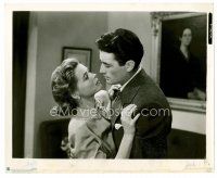 6r256 GENTLEMAN'S AGREEMENT 8x10 still '47 romantic close up of Gregory Peck & Dorothy McGuire!