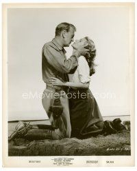6r669 THEY CAME TO CORDURA 8x10 still '59 romantic close up of Gary Cooper & sexy Rita Hayworth!