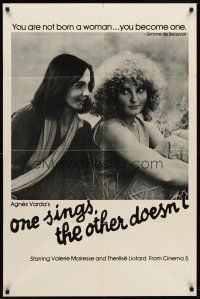 6y649 ONE SINGS, THE OTHER DOESN'T 1sh '77 Agnes Varda, Therese Liotard, Valerie Mairesse!