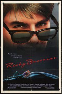 6y732 RISKY BUSINESS 1sh '83 classic close up image of Tom Cruise in cool shades!