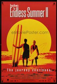 7c179 ENDLESS SUMMER 2 video 1sh '94 great image of surfers with boards on the beach at sunset!