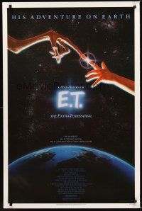 7c163 E.T. THE EXTRA TERRESTRIAL 1sh '82 Steven Spielberg classic, John Alvin art!