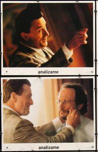 7h056 ANALYZE THIS 8 Spanish/U.S. LCs '99 psychiatrist Billy Crystal is analyzing gangster Robert DeNiro!