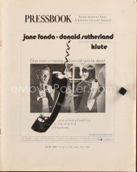 7j400 KLUTE pressbook '71 Donald Sutherland helps intended murder victim & call girl Jane Fonda!