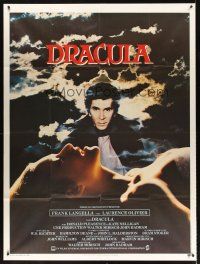 7k376 DRACULA French 1p '79 Bram Stoker, close up of vampire Frank Langella & sexy girl!