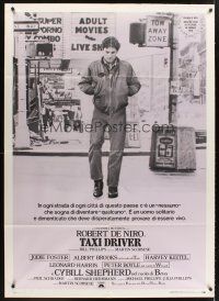7k221 TAXI DRIVER Italian 1p R90s classic image of Robert De Niro, directed by Martin Scorsese!