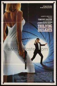 7r544 LIVING DAYLIGHTS int'l 1sh '87 Timothy Dalton as James Bond & sexy Maryam d'Abo with gun!