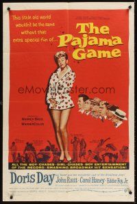 7r665 PAJAMA GAME 1sh '57 sexy full-length image of Doris Day, who chases boys!