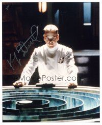 7t699 KIEFER SUTHERLAND signed color 8x10 REPRO still '00s creepy close up from Dark City!