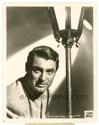 7t491 CARY GRANT signed 4x4.75 album page '37 comes with 1944 8x10 still, can frame together