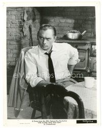 7w656 SOUND & THE FURY 8x10 still '59 close up of Yul Brynner with hair sitting in chair!