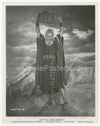 7w699 TEN COMMANDMENTS 8x10 still '56 vertical image of Charlton Heston with tablets over head!