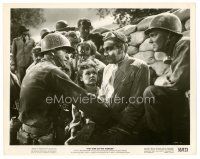 7w746 WAR OF THE WORLDS 8x10 still '53 H.G. Wells & George Pal classic, soldiers & Gene Barry!