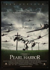 7z204 PEARL HARBOR German '01 World War II fighter planes flying over laundry line!