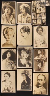 8b024 LOT OF 25 5X7 FAN PHOTOS W/ FACSIMILE SIGNATURES '10s-30s top male & female stars of the day