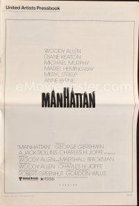 8b376 MANHATTAN pressbook '79 Woody Allen & Mariel Hemingway in New York City by bridge!