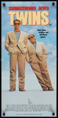 8d973 TWINS Aust daybill '88 Arnold Schwarzenegger & Danny DeVito are an unlikely duo!
