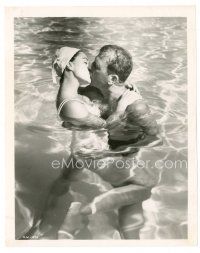 8f121 PRIDE OF ST. LOUIS 8x10 still '52 Dan Dailey as Dizzy Dean kissing Joanne Dru in pool!