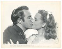 8f126 RETURN OF MONTE CRISTO 8x10 still R54 Louis Hayward as the Count kissing Barbara Britton!
