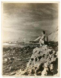 8g073 ANITA PAGE deluxe 10.5x13.5 still '20s the MGM starlet sitting on rocks over the ocean!