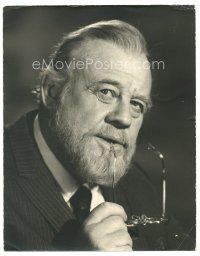 8g079 BURL IVES deluxe 11x14 still '50s close portrait in tie & jacket holding glasses!