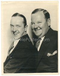 8g272 LAUREL & HARDY deluxe English 11x14 still '30s classic smiling portrait of Stan & Ollie!