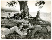 8g191 UNSINKABLE MOLLY BROWN 11x14.25 still '64 Debbie Reynolds on ground with Harve Presnell!