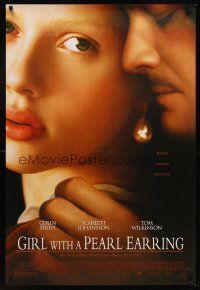 8h273 GIRL WITH A PEARL EARRING 1sh '03 super sexy Scarlett Johansson!