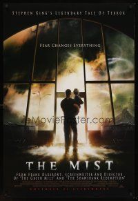 8h475 MIST advance DS 1sh '07 Thomas Jane, Marcia Gay Harden, image of people hiding in store!