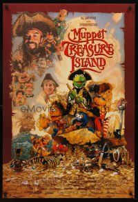 8h491 MUPPET TREASURE ISLAND DS 1sh '96 Jim Henson, Drew Struzan art of Kermit, Miss Piggy & cast!