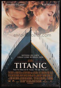 8h716 TITANIC style A int'l DS 1sh '97 Leonardo DiCaprio, Kate Winslet, directed by James Cameron!