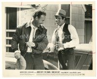 8j109 BONNIE & CLYDE 8x10 still '67 Warren Beatty clowning around with Gene Hackman!