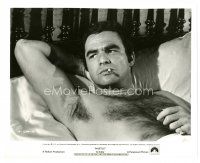 8j132 BURT REYNOLDS 8x10 still '75 barechested close up smoking in bed from Hustle!