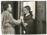 8j401 GREAT LIE 7x9.5 still '41 Bette Davis stops Mary Astor from shutting the door on her!