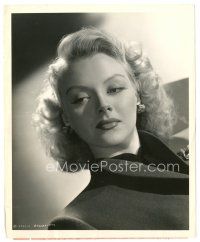 8j570 LESLIE BROOKS 8x10 still '45 sexy c/u with blonde hair from I Love a Band Leader by Coburn!