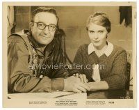 8j673 MOUSE THAT ROARED 8x10 still '59 Peter Sellers & pretty Jean Seberg take over the country!