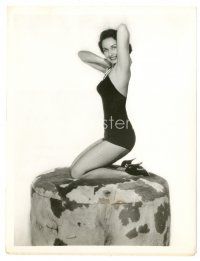 8j759 QUEEN FOR A DAY TV 7x9.25 still '55 one of the California models who posed with the winner