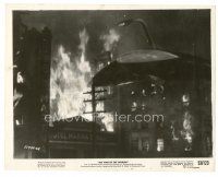 8j973 WAR OF THE WORLDS 8x10 still '53 H.G. Wells & George Pal classic, c/u of warship attacking!