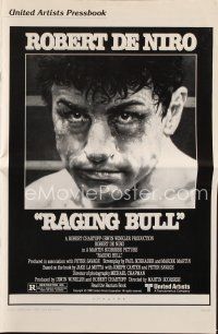 8m405 RAGING BULL pressbook '80 Martin Scorsese, classic close up boxing image of Robert De Niro!