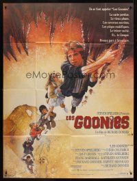 8p594 GOONIES French 1p '85 Josh Brolin, teen adventure classic, Drew Struzan art!