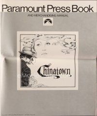 8s356 CHINATOWN pressbook '74 art of Jack Nicholson & Faye Dunaway by Jim Pearsall, Roman Polanski