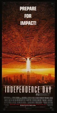 8y184 INDEPENDENCE DAY Aust daybill '96 great image of enormous alien ship over New York City!