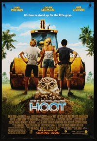 8z373 HOOT advance DS 1sh '06 Luke Wilson, Logan Lerman, Brie Larson, cool image of owl!