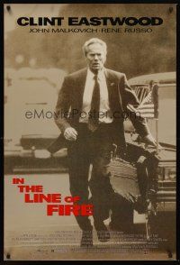 8z387 IN THE LINE OF FIRE DS 1sh '93 Clint Eastwood as Secret Service bodyguard!