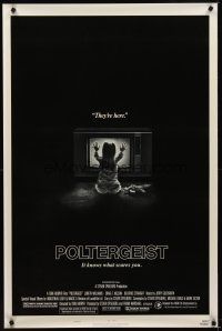 8z579 POLTERGEIST style B 1sh '82 Tobe Hooper, classic, they're here, Heather O'Rourke by TV!