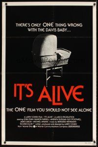 9c406 IT'S ALIVE 1sh R76 Larry Cohen, classic creepy baby carriage image!