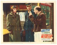 9d496 I WAS A MALE WAR BRIDE LC #8 '49 Cary Grant & Ann Sheridan look at man holding up 2 fingers!