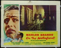 9d670 ON THE WATERFRONT LC #8 R59 Marlon Brando & Eva Marie Saint run for their lives!