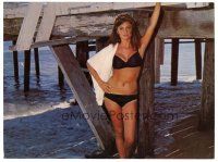 9d846 SWEET RIDE 10.25x14 still '68 best close up of sexy Jacqueline Bisset in bikini under pier!